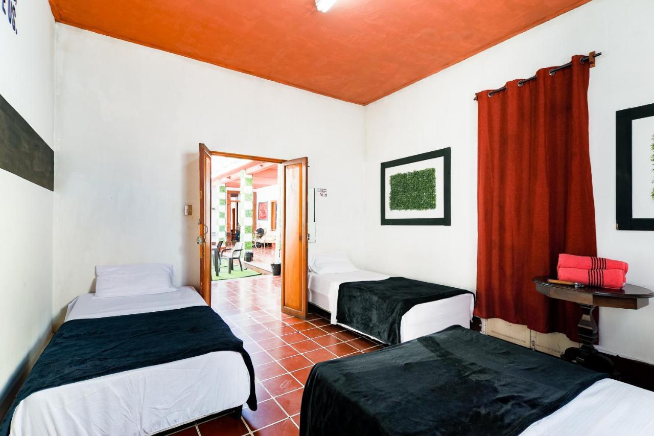 Capsule Hostel Guatemala-Stadt Exterior foto